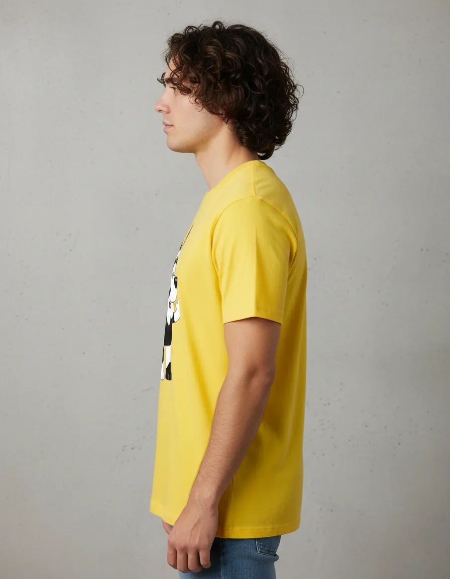 D_NQ_NP_2X_745889-MLB113242975100_072026-F Camiseta Malha PV Manga Curta Adulto Unissex Amarela Bluey Mackenzie Estampa Silk Screen Manual HQ