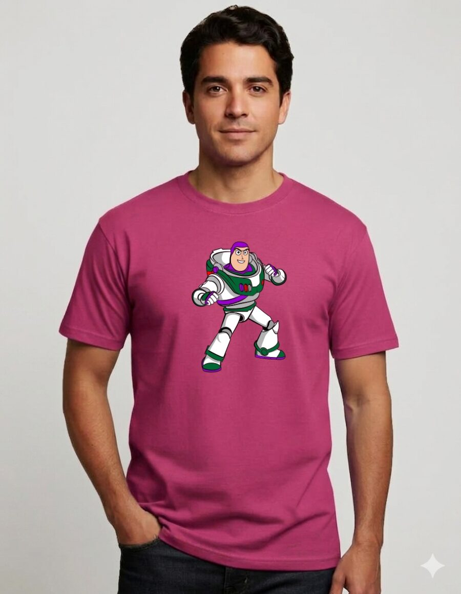 Camiseta Malha PV Manga Curta Adulto Unissex Rosa Buzz Lightyear Toy Story Estampa Silk Screen Manual Prime mlc