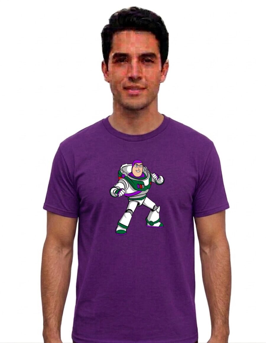 roxa Camiseta Malha PV Manga Curta Adulto Unissex Roxa Buzz Toy Story Estampa Silk Screen Manual Premium Spe