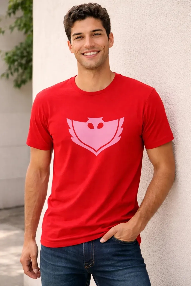 D_NQ_NP_2X_639188-MLB114375390884_082026-F-camiseta-adulto-pj-masks-tradicional- Camiseta Vermelha Adulto Unissex Corujita Pj Masks mlc