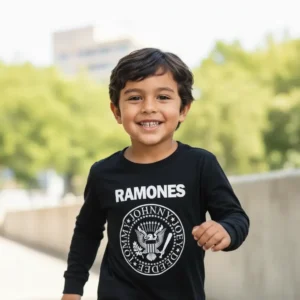 D_NQ_NP_2X_651609-MLA113482087525_062026-F-camiseta-infantil-ramones-manga-longa-preta Camiseta Manga Longa Preta Infantil Unissex Banda Ramones mlc
