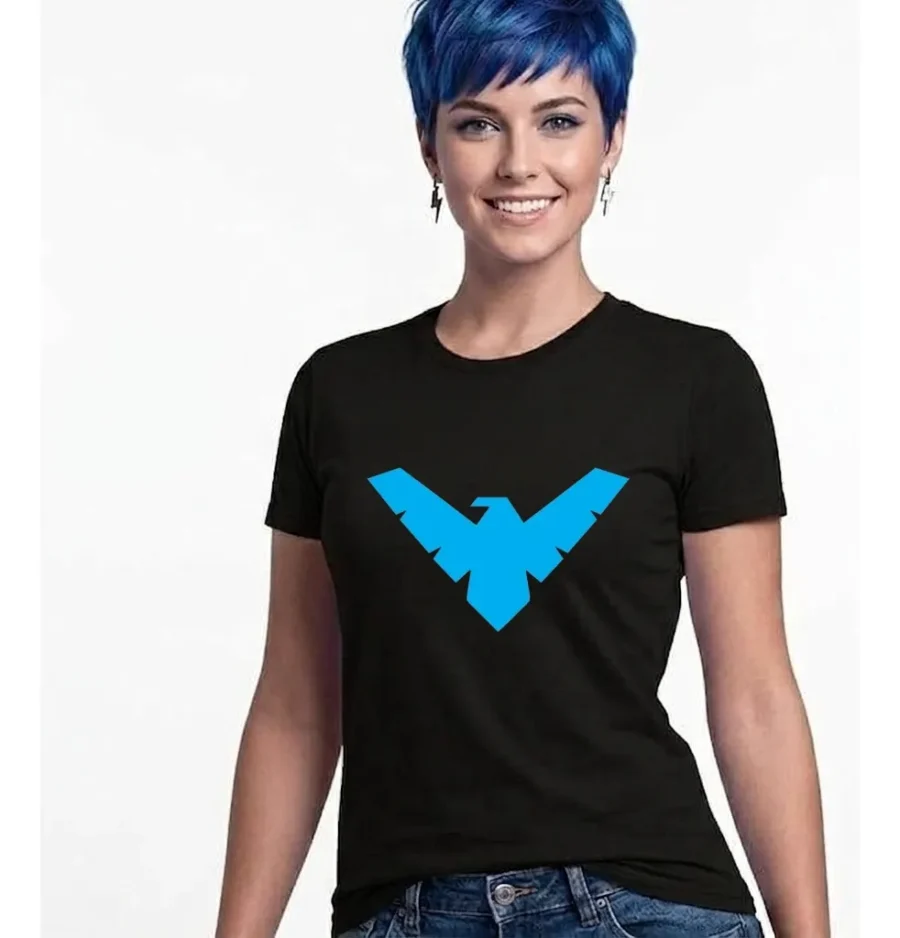 Camiseta Preta Manga Curta Baby Look Feminina Asa Noturna mlc