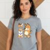 Camiseta Bluey Chilli Mãe Baby Look ( Cinza )