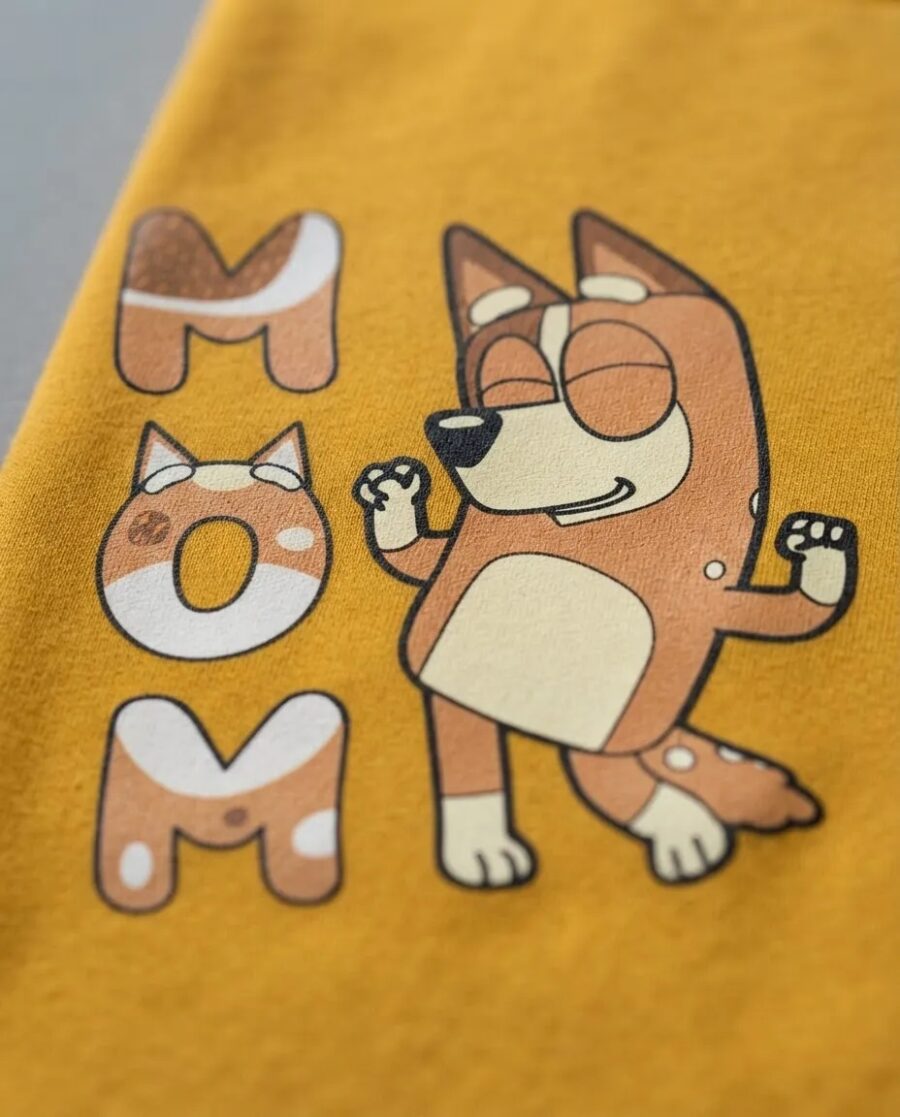 Camiseta Laranja Baby Look Feminina Bluey Mãe mlr