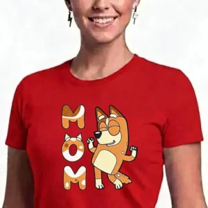 11 Camiseta Manga Curta Vermelha Baby Look Silk Screen Bluey Mãe mlc