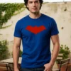 Camiseta Azul Manga Curta Adulto Unissex Robin Capuz Vermelho mlc